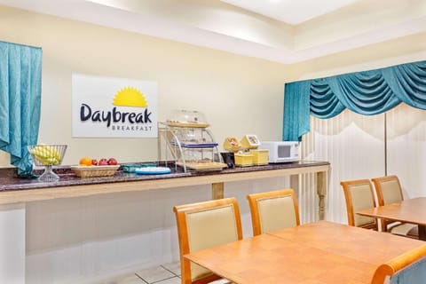 Days Inn & Suites by Wyndham Stockbridge South Atlanta Hotel in Stockbridge