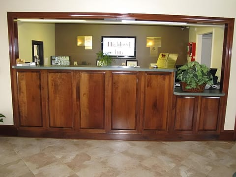 Highland Inn Inn in Gonzales