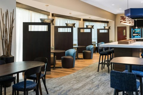 Courtyard by Marriott Fort Lauderdale Airport & Cruise Port Hotel in Dania Beach