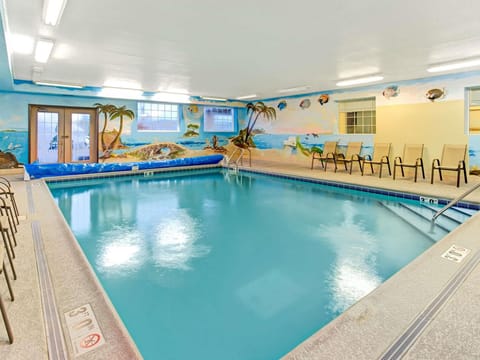 Super 8 By Wyndham Gurnee Hotel in Gurnee