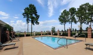 Historic Whispering Woods Hotel & Conference Center Hotel in Olive Branch