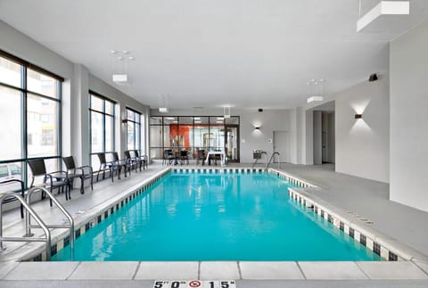 DoubleTree by Hilton Davenport Hotel in Davenport