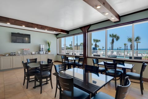 Beach Tower Beachfront Hotel, a By The Sea Resort Hotel in Panama City Beach