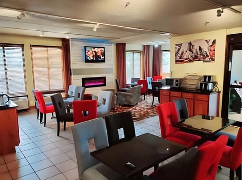 Townhouse Near Hall Of Fame Canton I 77 Hotel in North Canton