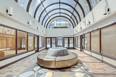 Shared lounge/TV area