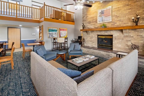 AmericInn by Wyndham Dickinson Hotel in Dickinson