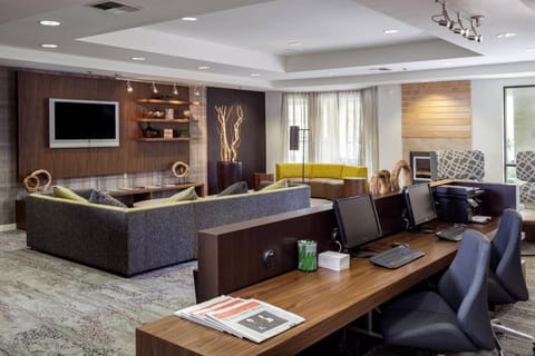 Courtyard by Marriott Stockton Hotel in Stockton