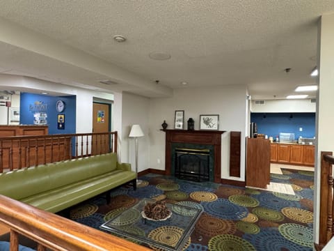 Baymont by Wyndham Mishawaka South Bend Area Hotel in Granger