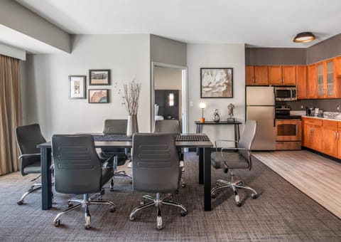 Residence Inn by Marriott Phoenix Glendale Sports & Entertainment District Hotel in Glendale