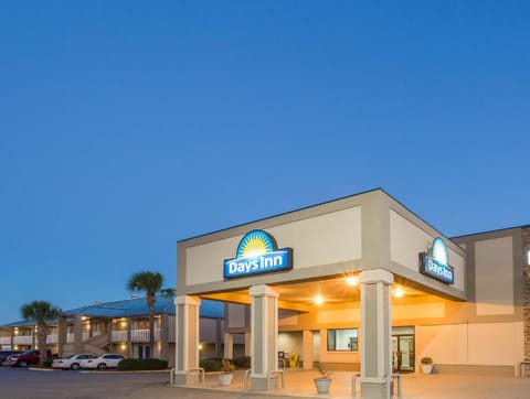 Days Inn by Wyndham Adel I-75 Hotel in Georgia