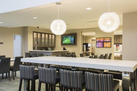 Residence Inn by Marriott Milwaukee West Hotel in Wauwatosa