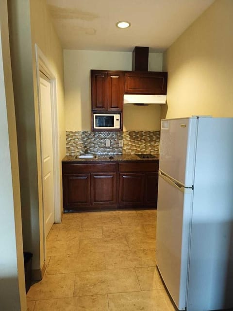 Westwood Inn & Suites Hotel in Gonzales