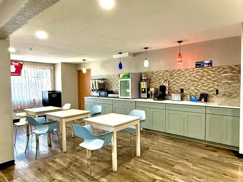 Microtel Inn & Suites by Wyndham Fond Du Lac Hotel in Fond du Lac