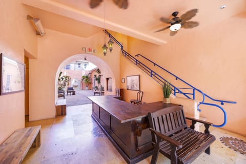 Casa Victoria Orchid Hotel in Flamingo Lummus