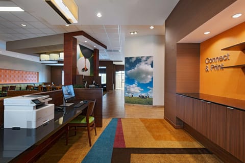Fairfield by Marriott Inn & Suites Lincoln Airport Hotel in Lincoln