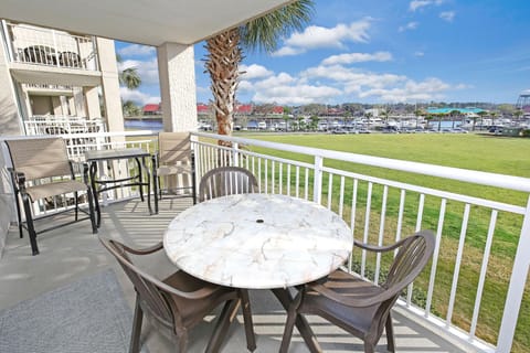 Barefoot Yacht Club & Resort Villas Apartment hotel in North Myrtle Beach