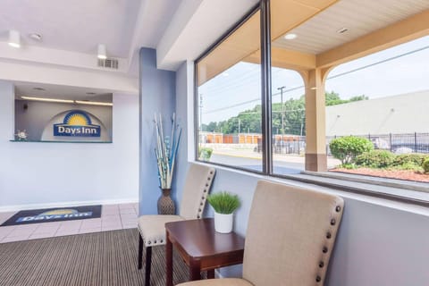 Days Inn by Wyndham Clinton Hotel in Mississippi