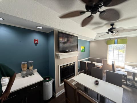 Quality Inn Ormond Beach – Daytona Hotel in Ormond Beach