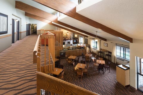 AmericInn by Wyndham Minocqua Hotel in Minocqua