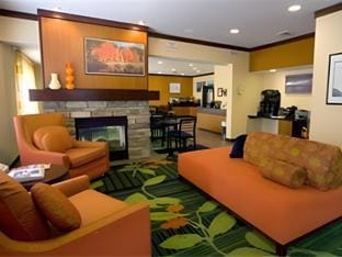 Spark by Hilton Traverse City Hotel in Traverse City