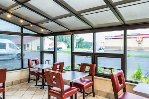 Red Roof Inn Columbus - Taylorsville/ Edinburgh Hotel in Taylorsville