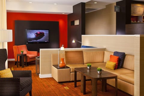 Courtyard by Marriott Melbourne West Hotel in West Melbourne