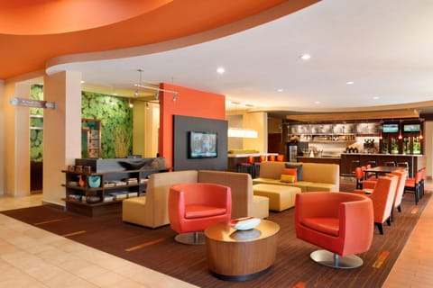 Courtyard by Marriott Peoria Hotel in Peoria