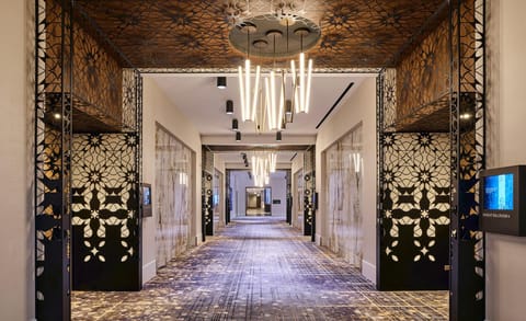 Loews Chicago Hotel Hotel in Streeterville