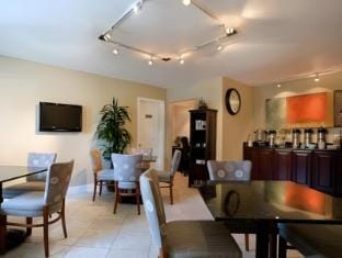 Travelodge by Wyndham Presidio San Francisco Hotel in San Francisco