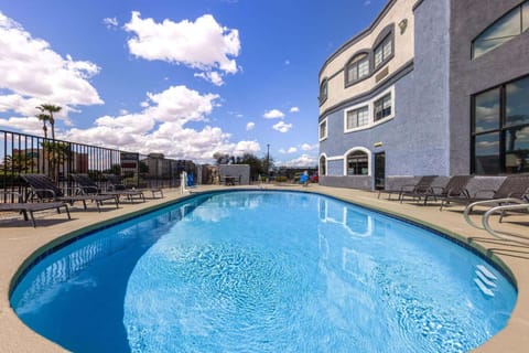 Days Inn & Suites by Wyndham Tucson/Marana Hotel in Marana