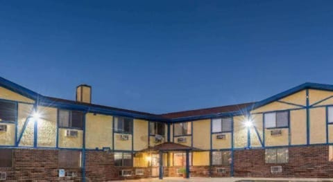 Knights Inn  Ferguson MO Hotel in Ferguson Township