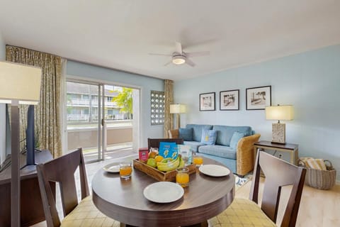 Plantation Hale Suites Hotel in Wailua