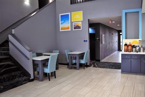 Days Inn by Wyndham Montgomery Hotel in Montgomery