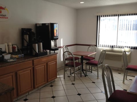 Super 8 By Wyndham Winchester Va Hotel in Winchester