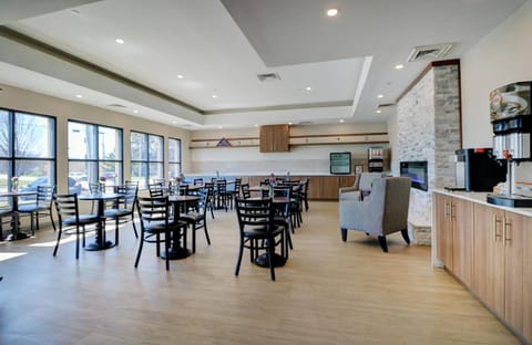 Anchorage Inn and Suites Hotel in Portsmouth