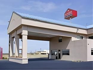 Super 8 by Wyndham Wichita Falls Hotel in Wichita Falls