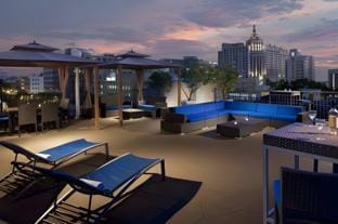 Courtyard by Marriott Miami Beach South Beach Hotel in Flamingo Lummus