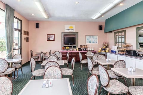 Days Inn & Suites by Wyndham Sunnyvale Hotel in Sunnyvale