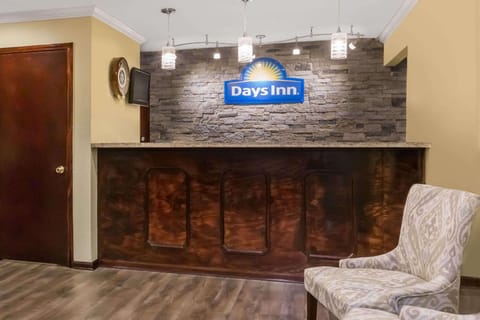Days Inn by Wyndham Blakely Hotel in Alabama