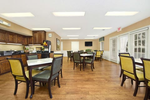 Baymont by Wyndham Thomasville Hotel in Thomasville