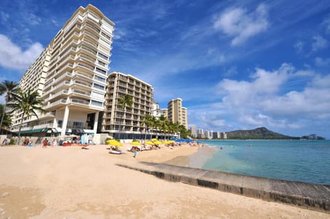 Waikiki Shore by OUTRIGGER Apartment hotel in Honolulu