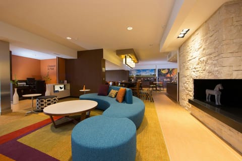 Fairfield by Marriott Inn & Suites Burlington Hotel in Burlington