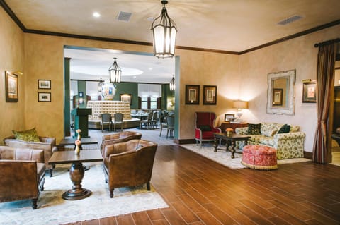 Hotel Viata Hotel in Lake Austin