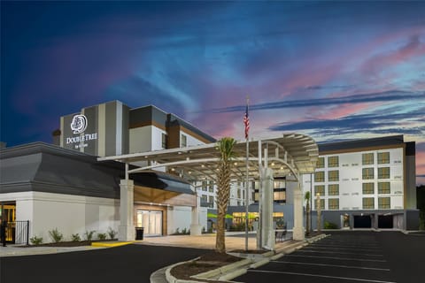 DoubleTree by Hilton Wilmington Hotel in Wilmington