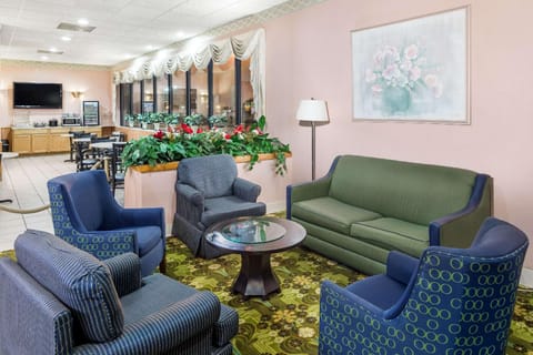 Days Inn by Wyndham Walterboro Hotel in South Carolina