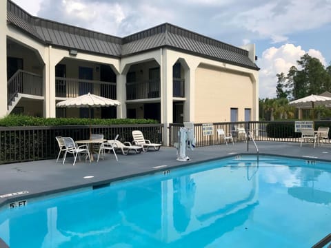 Days Inn by Wyndham Walterboro Hotel in South Carolina