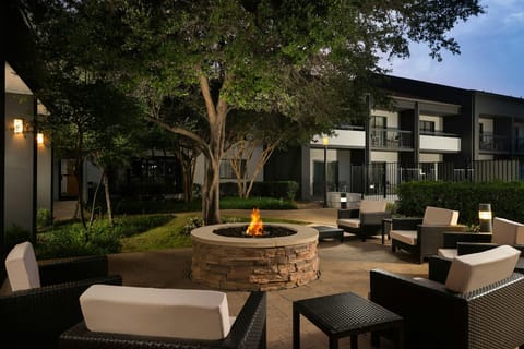 Courtyard by Marriott Dallas-Fort Worth/Bedford Hotel in Bedford