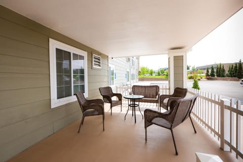 Hawthorn Extended Stay by Wyndham Saint Robert Hotel in Saint Robert