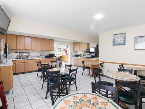 Super 8 By Wyndham Ogallala Hotel in Nebraska