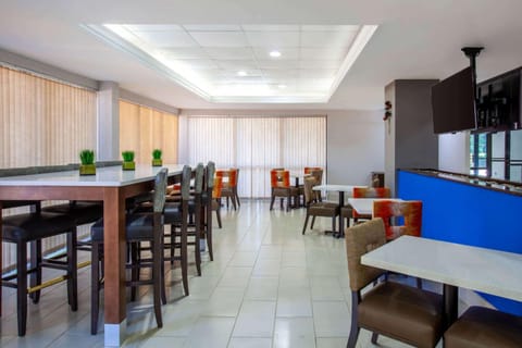 Baymont by Wyndham McDonough Hotel in McDonough